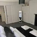 Norfolk Pad - Lovely 1 Bed Apartment In Bath - Top Floor